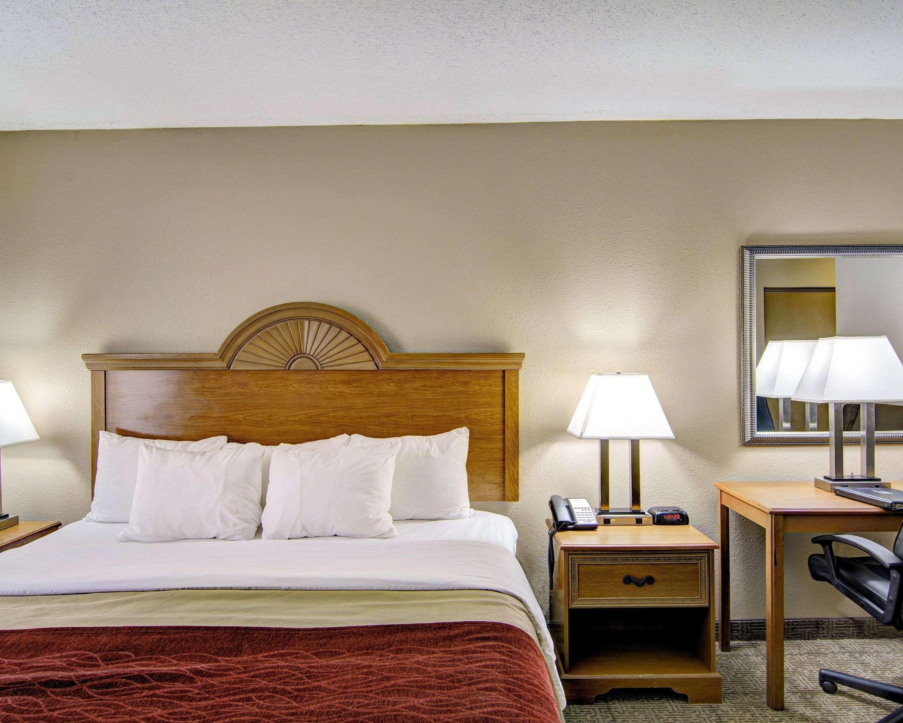 Clarion Pointe Beckley Hotel Buitenkant foto