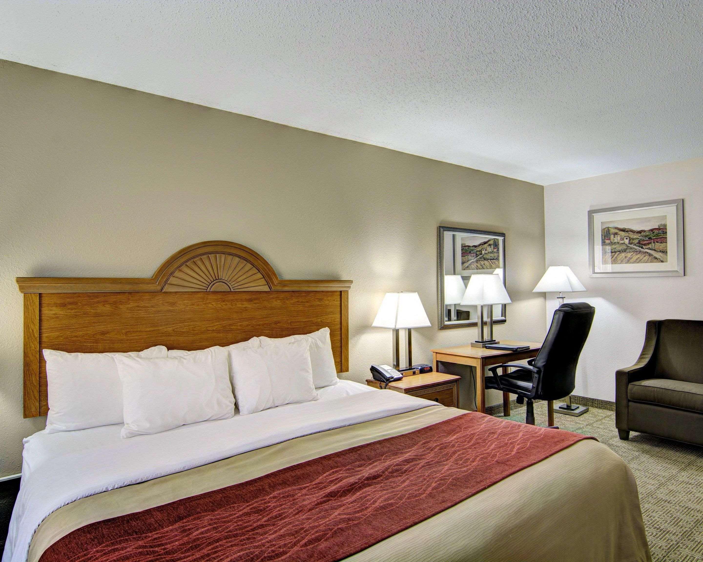 Clarion Pointe Beckley Hotel Buitenkant foto