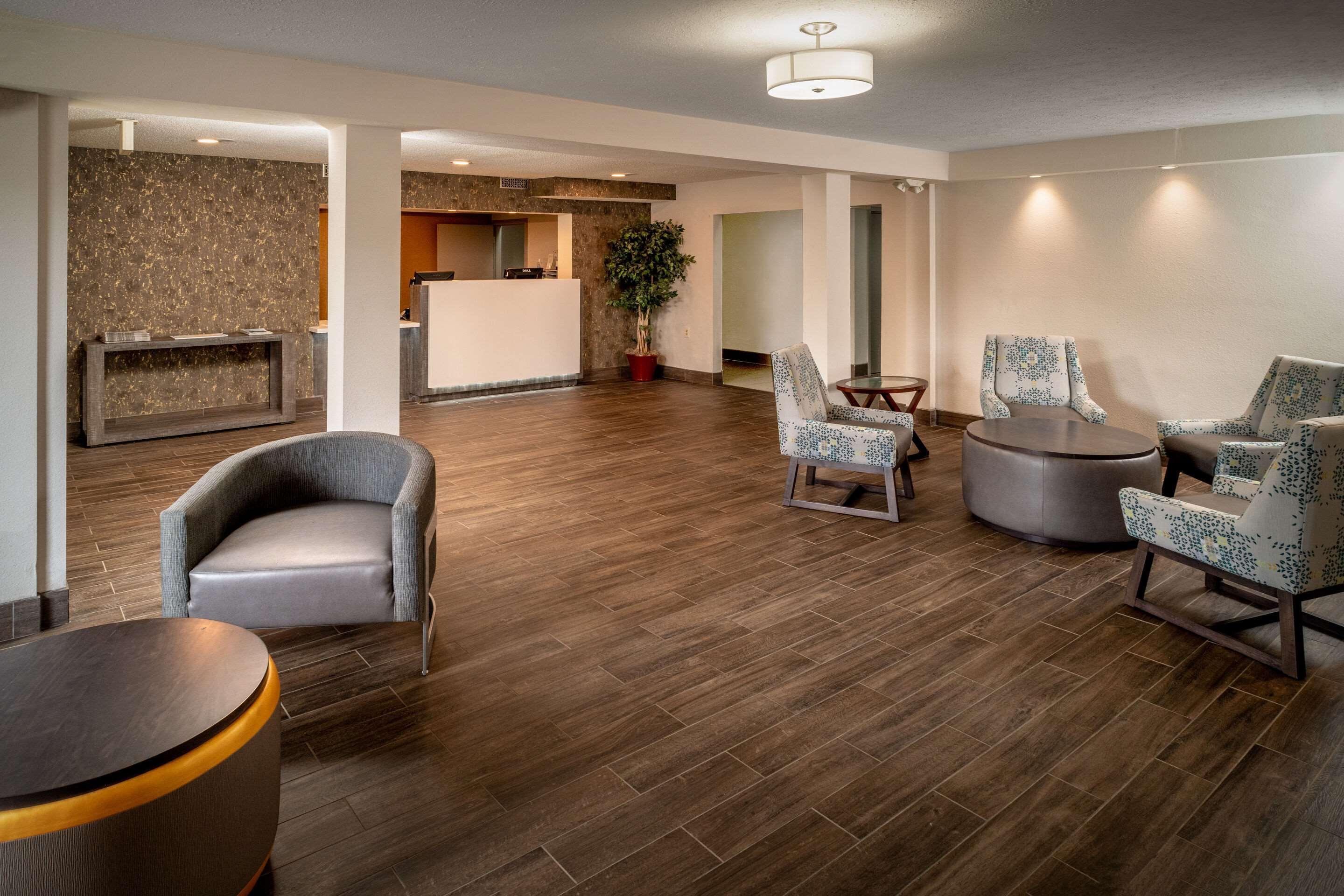 Clarion Pointe Beckley Hotel Buitenkant foto