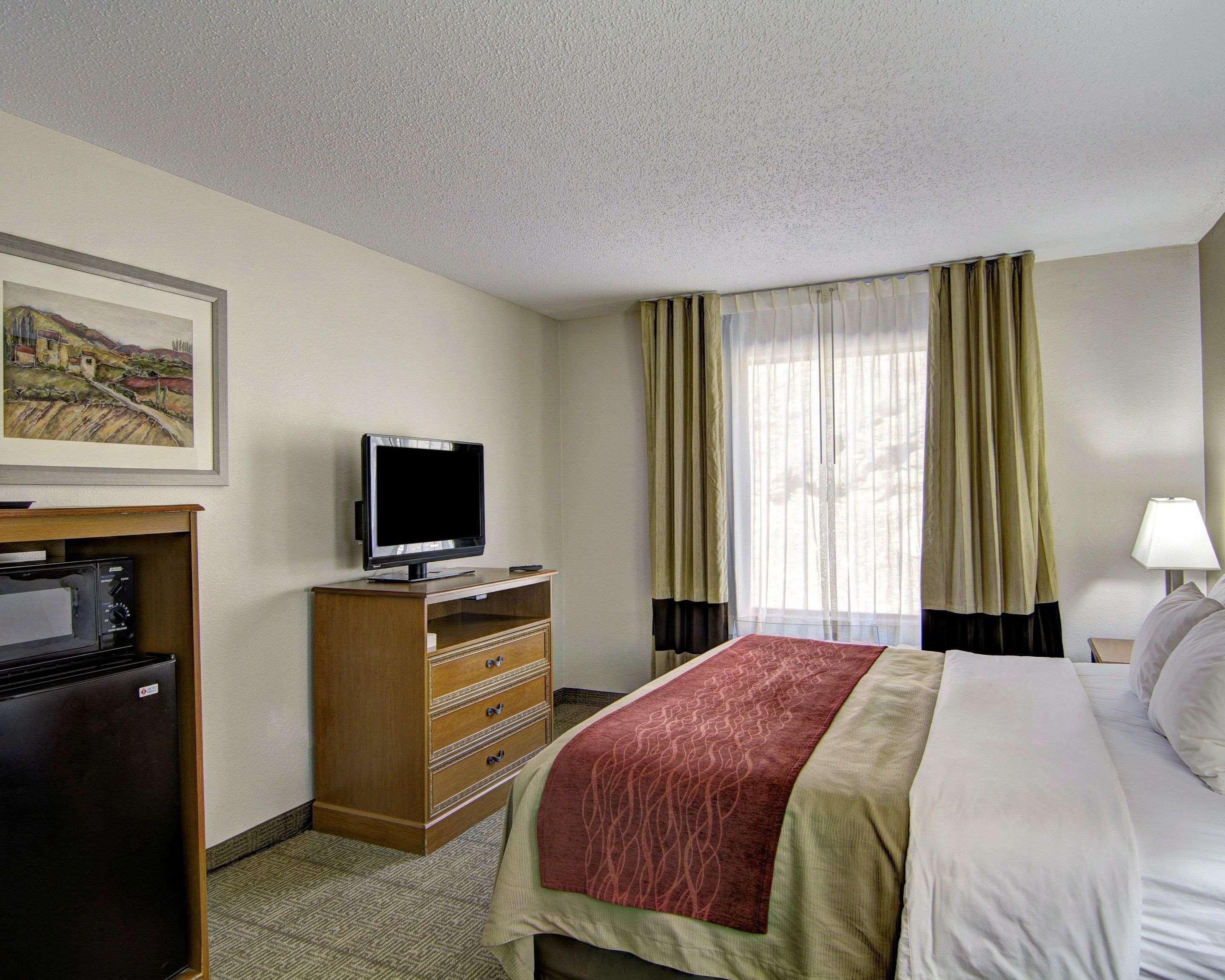 Clarion Pointe Beckley Hotel Buitenkant foto